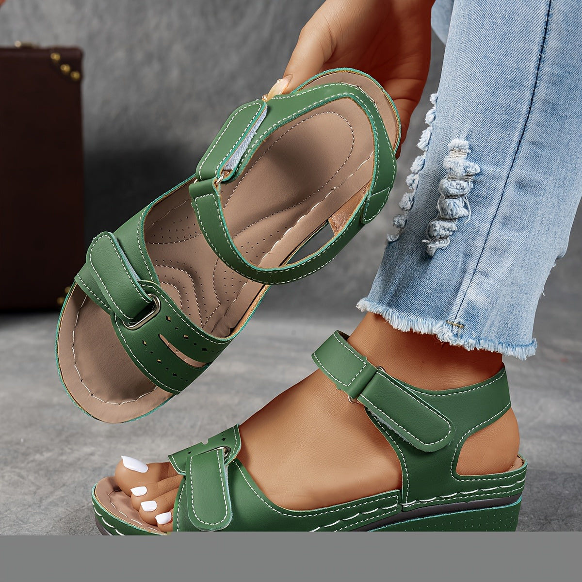 Riviera Contour Wedge